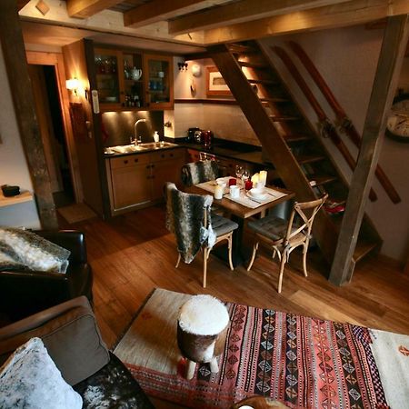 Duplex En Vieux Bois Hyper Centre Apartment Chamonix Exterior photo